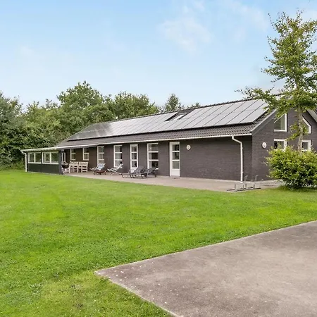 Holiday home 4 Bedroom Lovely In *