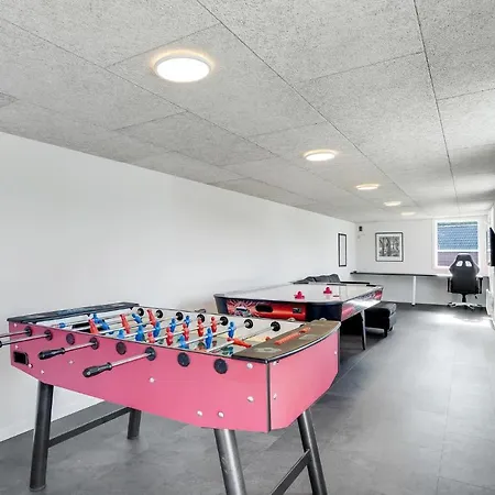 4 Bedroom Lovely In * Oksbol (Syddanmark)