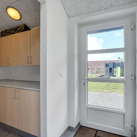 Vakantiehuis Prachtig Huis In Oksbøl Met Sauna