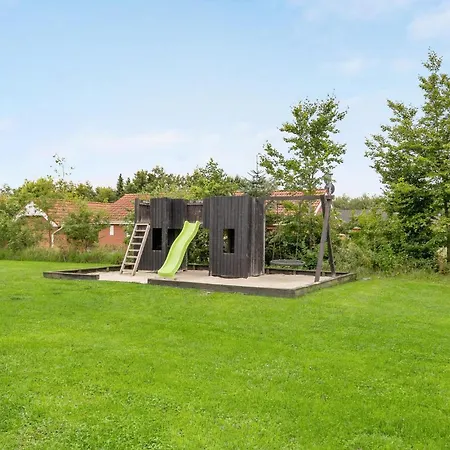Vakantiehuis Prachtig Huis In Oksbøl Met Sauna *